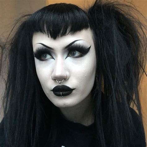 Goth bj - We started using tags for art or cosplay so please use them. If you have a idea about other tags to add let the mods know